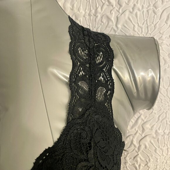 5 for $25 💙 Serra Black Lace Bralette - Picture 4 of 6